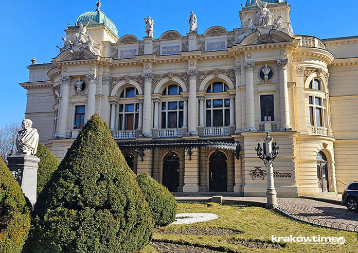 Debata kandydatów na prezydenta Krakowa w teatrze Słowackiego